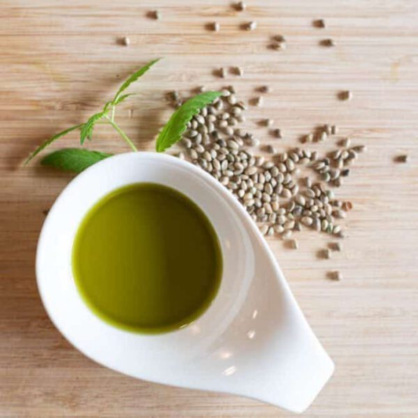 bio-hanfoel-hanfsamen-blatt-hanfthal-omega3.jpg